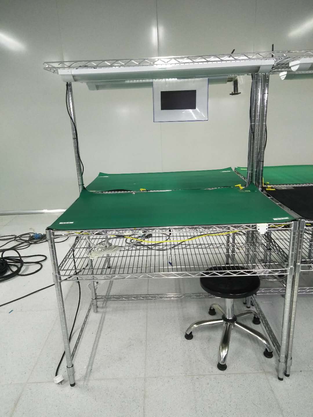 流水線防靜電工作臺(tái)